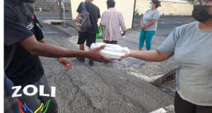 Un repas chaud hebdomadaire pour les sdf 